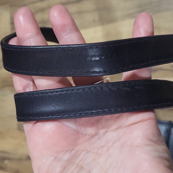 ANDREA VICCARO Black Vegan Leather (?) Thread Detail Top Zip Shoulder Bag - Picture 5 of 12